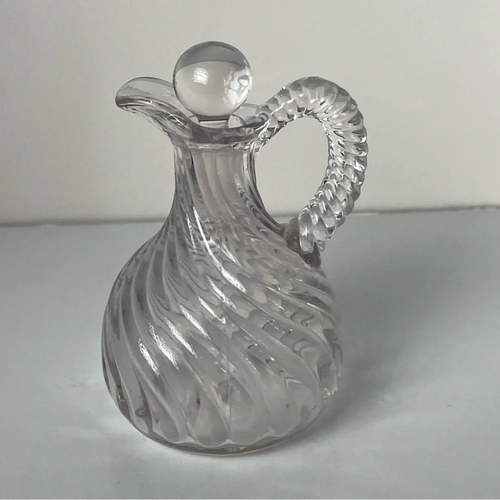 Vintage Clear Glass Oil /Vinegar Cruet Bottle With Swirl Pattern & Ball Stopper